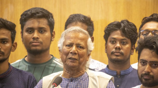 Bangladesh: Yunus nomina ministri, tra cui 4 donne e 2 studenti