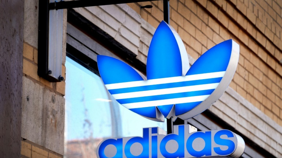 Diretor de Adidas lamenta declarações polêmicas sobre o rapper Ye