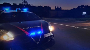 Spara al figlio della compagna, arrestato nel Milanese