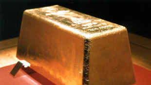 Prezzo dell'oro poco mosso, a 2325,6 dollari l'oncia