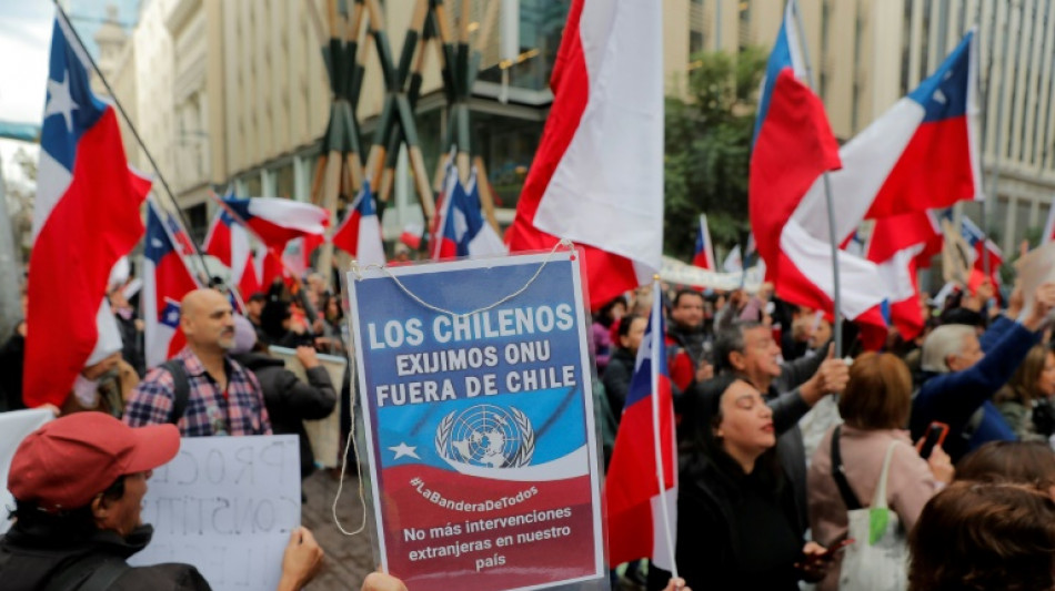 Dominado pela direita, conselho inicia trabalhos para redigir Constituição no Chile