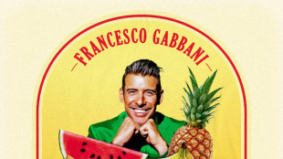 Francesco Gabbani, il 3 maggio esce il singolo Frutta malinconia