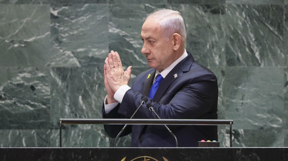 Netanyahu, leader Ue facciano pressione su Hezbollah