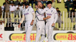 Pakistan 73-3, trail England by 194 after spinner Sajid shines