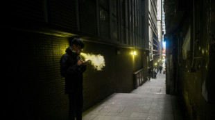 Hong Kong anuncia plano para proibir completamente os cigarros eletrônicos