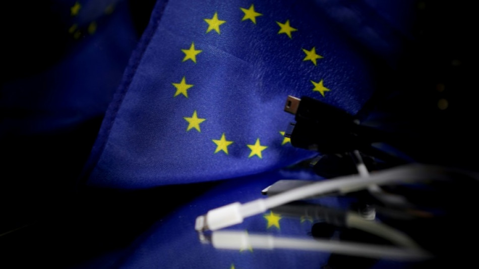 EU-Parlament stimmt über einheitliche Handy-Ladestecker ab