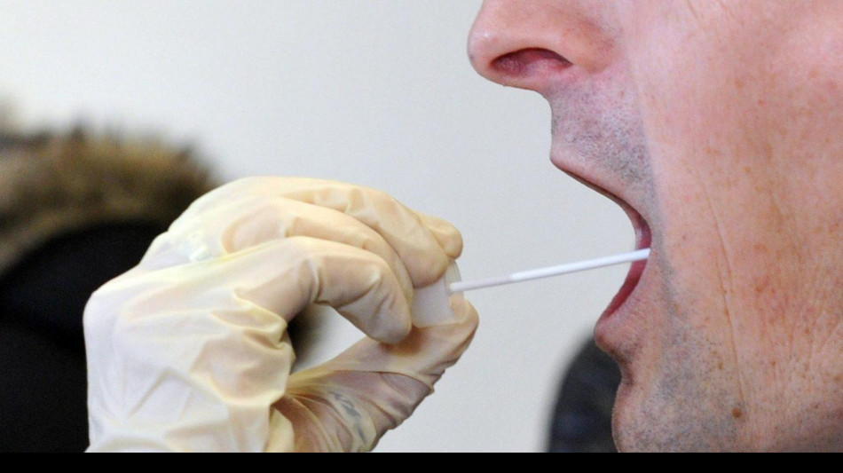 Micro-vescicole nella saliva indicatori della salute orale