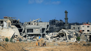 Exército israelense bombardeia Gaza após série de projéteis disparados contra Israel