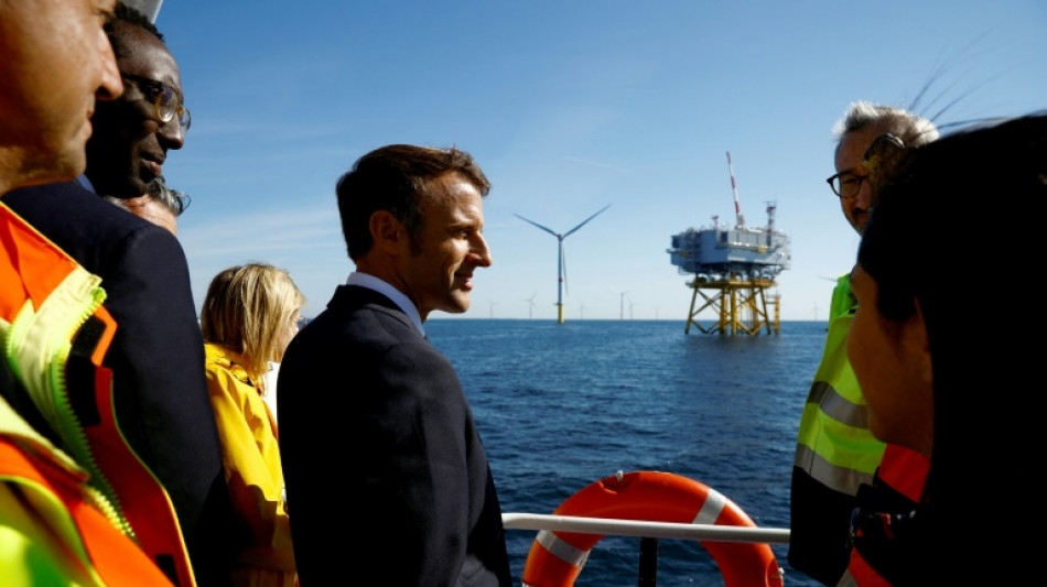 Macron eröffnet Frankreichs ersten Windpark vor der Küste bei Saint-Nazaire