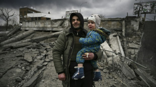 Organismos humanitarios batallan para llegar a ciudades asediadas de Ucrania
