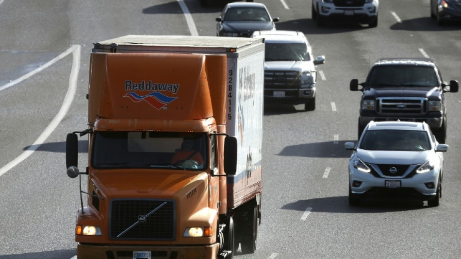 Pico en los precios del combustible pone a prueba la economía estadounidense