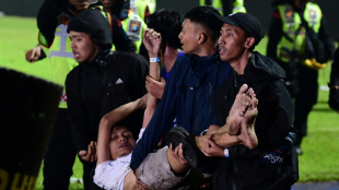 129 Tote und 180 Verletzte nach Fußballspiel in Indonesien