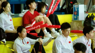 Un jugador chino de bádminton muere a los 17 años tras colapsar en la cancha
