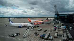 Lufthansa und Flughafen BER prüfen Schadenersatzforderung gegen Klimakleber  