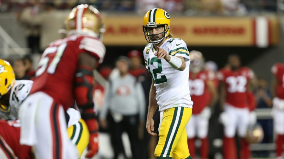 Rodgers eyes Niners revenge, Henry set for Titans return