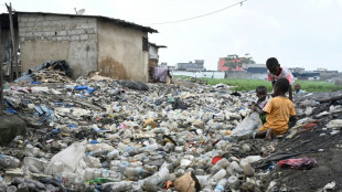 Traité contre la pollution du plastique: les négociateurs entrent dans le vif du sujet