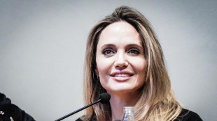 Angelina Jolie voleva fare la direttrice di pompe funebri