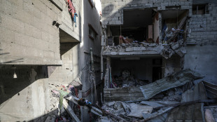 Fonti Striscia, '7 morti e decine di feriti a Gaza'