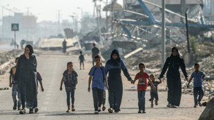 Israel bombardeia centro de Gaza em meio a esforços internacionais para trégua