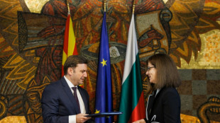 Skopje signe avec Sofia un protocole lui ouvrant la voie de l'UE