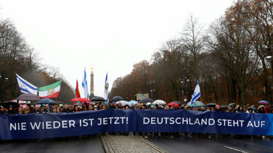 Berliner Tageszeitung - Demonstration Gegen Antisemitismus Und ...