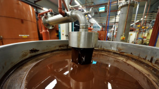 Schokoladenhersteller Barry Callebaut öffnet Werk in Belgien wieder