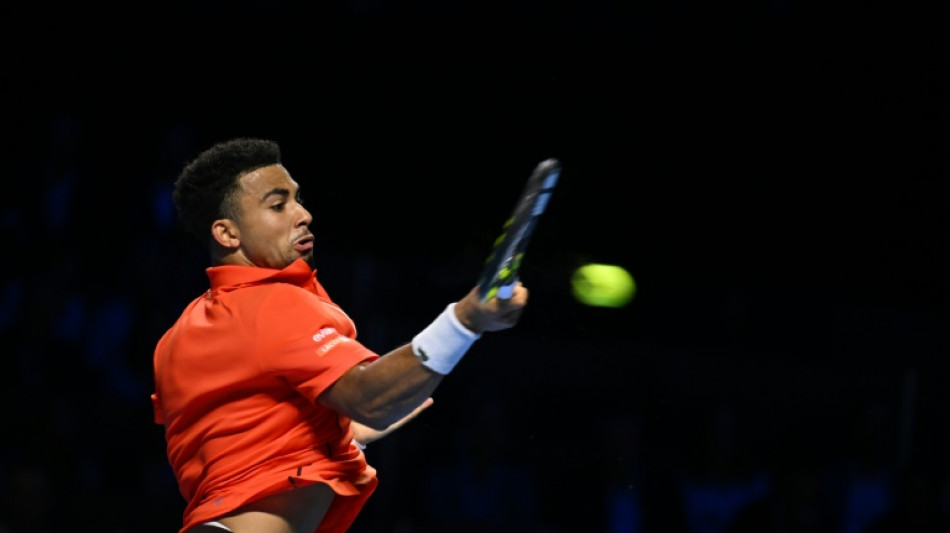 Tennis: Arthur Fils s'offre Tsitsipas à Bâle et accède aux demi-finales