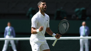 Wimbledon: Djokovic avanza al terzo turno