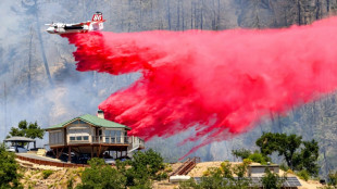Aumentan las evacuaciones con un nuevo incendio fuera de control en California
