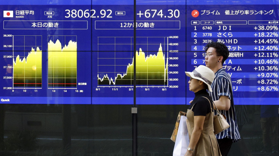 Borsa: l'Asia apre settembre con la debolezza della Cina