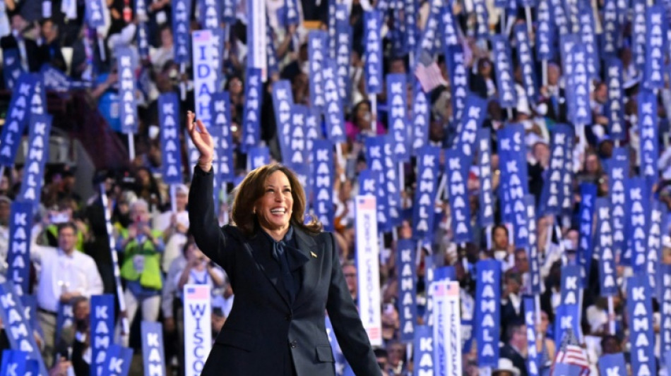 Campaña de Kamala Harris anuncia que recaudó USD 540 millones en poco más de un mes